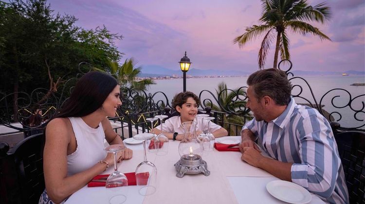 Las Hadas Golf Resort & Marina Restaurant