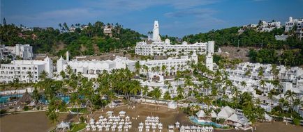 Las Hadas Golf Resort & Marina Exterior