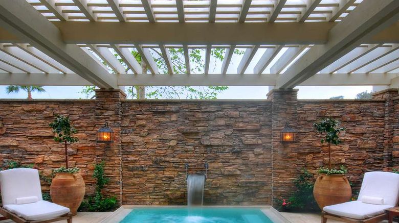 <b>Montage Laguna Beach Spa</b>. Images powered by <a href="https://iceportal.shijigroup.com/" title="IcePortal" target="_blank">IcePortal</a>.