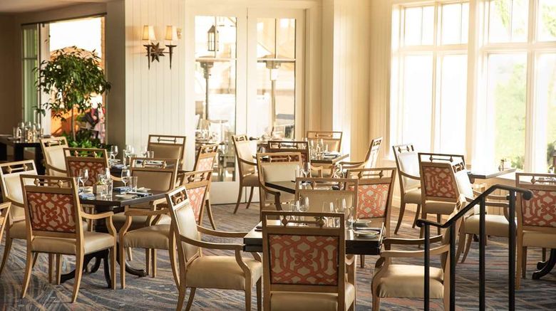 <b>Montage Laguna Beach Restaurant</b>. Images powered by <a href="https://iceportal.shijigroup.com/" title="IcePortal" target="_blank">IcePortal</a>.
