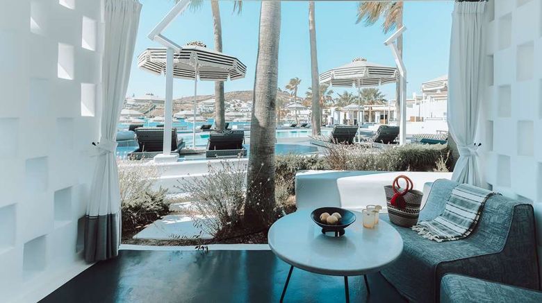 <b>Mykonos Blanc Hotel Suite</b>. Images powered by <a href="https://iceportal.shijigroup.com/" title="IcePortal" target="_blank">IcePortal</a>.