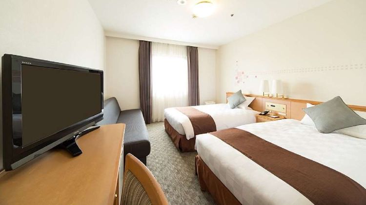 Osaka Tokyu REI Hotel Room