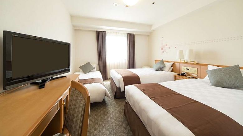 <b>Osaka Tokyu REI Hotel Room</b>. Images powered by <a href="https://iceportal.shijigroup.com/" title="IcePortal" target="_blank">IcePortal</a>.