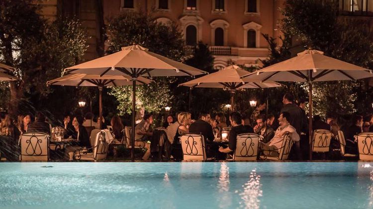 Palazzo Dama Pool