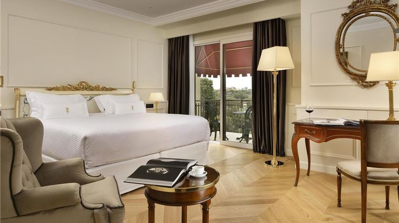 <b>Parco Dei Principi Grand Hotel & SPA Room</b>. Images powered by <a href="https://iceportal.shijigroup.com/" title="IcePortal" target="_blank">IcePortal</a>.