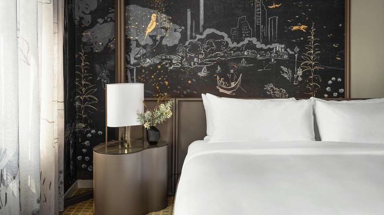 <b>Park Lane Hotel New York Room</b>. Images powered by <a href="https://iceportal.shijigroup.com/" title="IcePortal" target="_blank">IcePortal</a>.