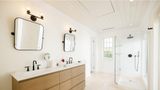<b>Pink Sands Suite</b>. Images powered by <a href="https://iceportal.shijigroup.com/" title="IcePortal" target="_blank">IcePortal</a>.