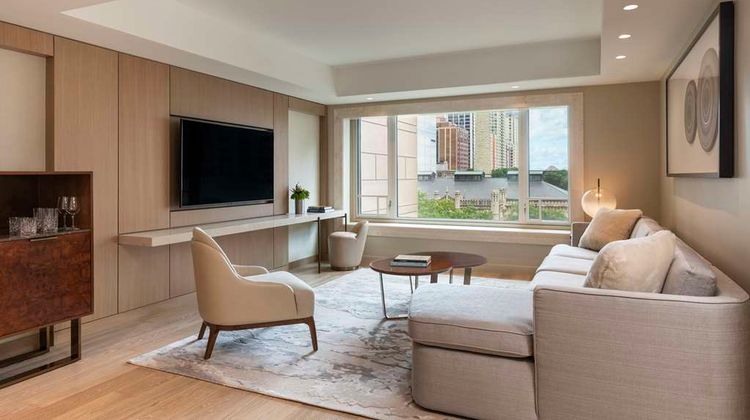 Park Hyatt Chicago Suite