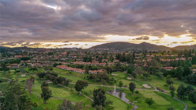 <b>Rancho Bernardo Inn Golf</b>. Images powered by <a href="https://iceportal.shijigroup.com/" title="IcePortal" target="_blank">IcePortal</a>.
