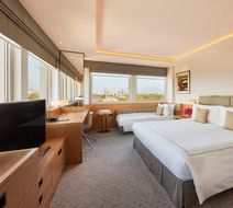 Royal Lancaster London Room