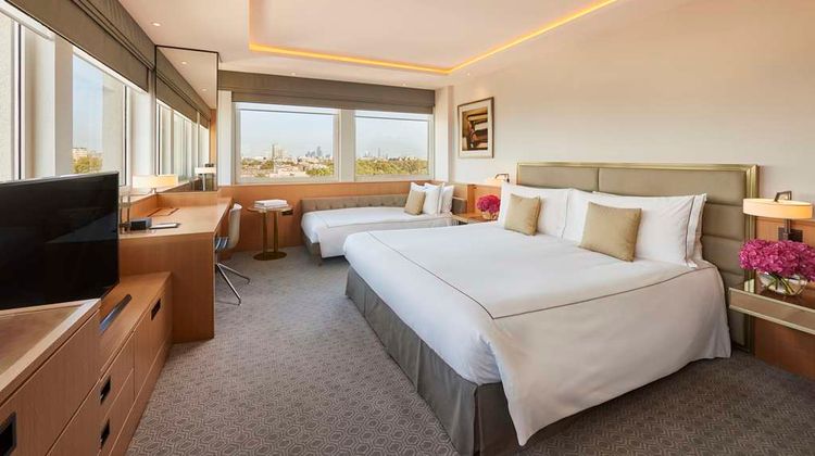 Royal Lancaster London Room