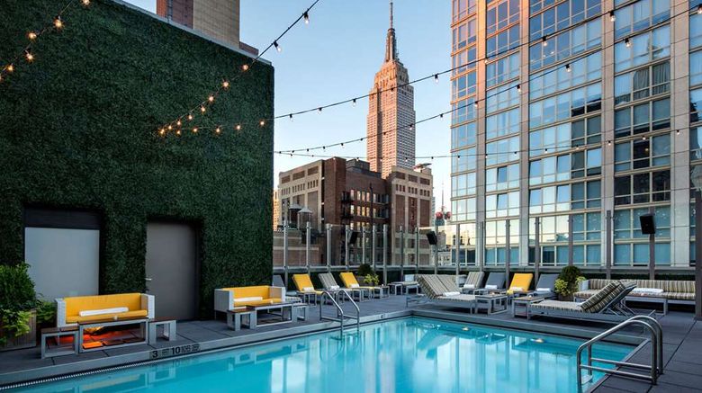 <b>Royalton Park Avenue Pool</b>. Images powered by <a href="https://iceportal.shijigroup.com/" title="IcePortal" target="_blank">IcePortal</a>.