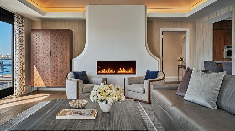 Pendry Baltimore Suite
