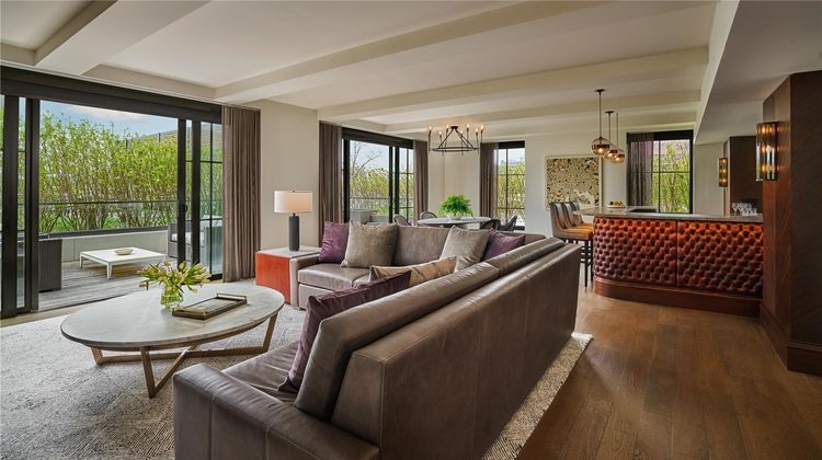 Pendry Baltimore Suite