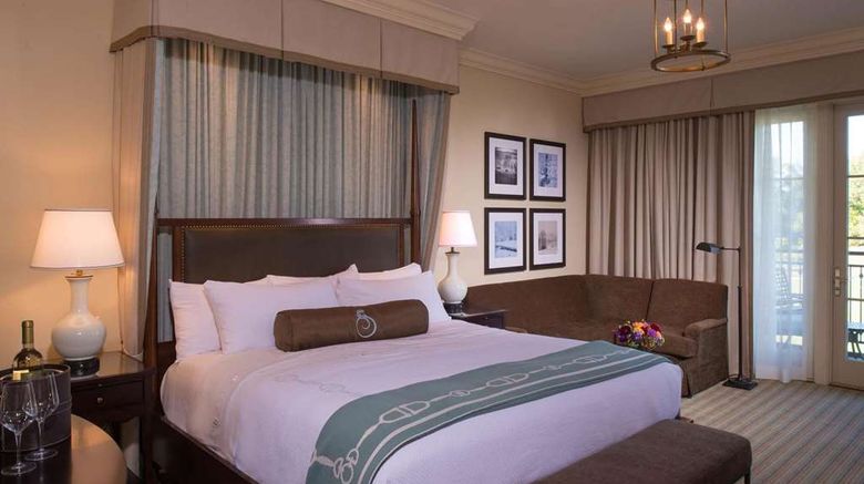 <b>Salamander Resort & Spa Room</b>. Images powered by <a href="https://iceportal.shijigroup.com/" title="IcePortal" target="_blank">IcePortal</a>.