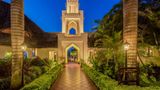Sea Cliff Resort and Spa Exterior