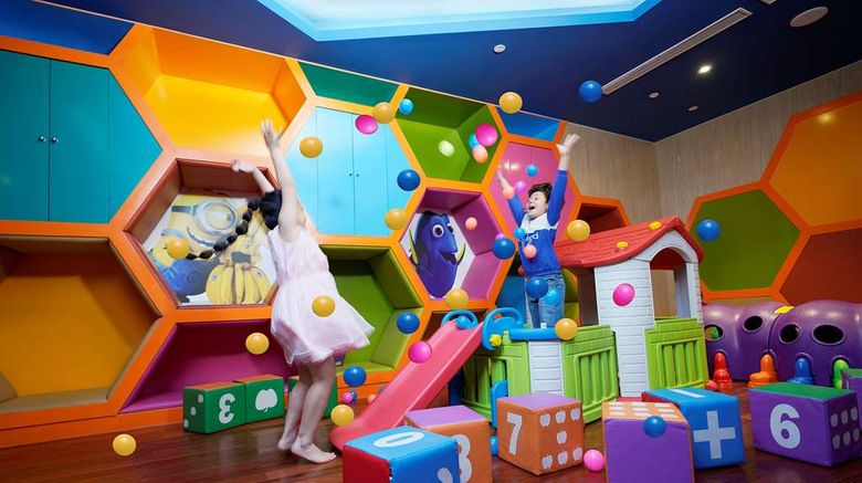 <b>Sherwood Suites Recreation</b>. Images powered by <a href="https://iceportal.shijigroup.com/" title="IcePortal" target="_blank">IcePortal</a>.