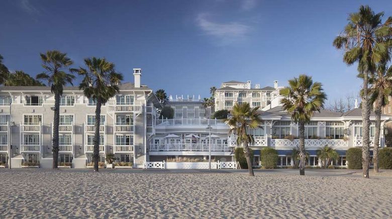 Shutters on the Beach Exterior. Images powered by <a href="https://iceportal.shijigroup.com" target="_blank" rel="noopener">Ice Portal</a>.