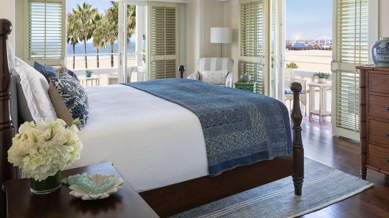 <b>Shutters on the Beach Suite</b>. Images powered by <a href="https://iceportal.shijigroup.com/" title="IcePortal" target="_blank">IcePortal</a>.