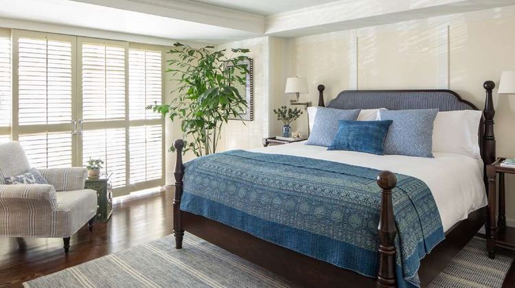 Shutters on the Beach Suite