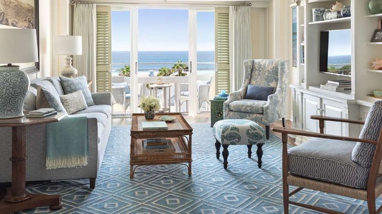 <b>Shutters on the Beach Suite</b>. Images powered by <a href="https://iceportal.shijigroup.com/" title="IcePortal" target="_blank">IcePortal</a>.