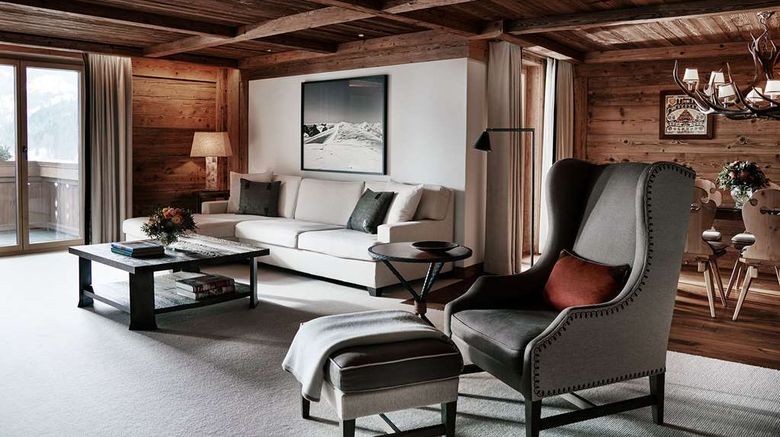 <b>The Alpina Gstaad Suite</b>. Images powered by <a href="https://iceportal.shijigroup.com/" title="IcePortal" target="_blank">IcePortal</a>.