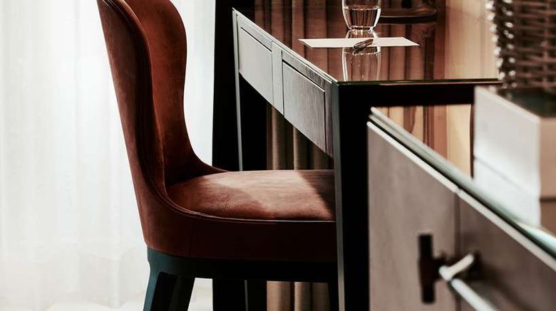 <b>The Alpina Gstaad Room</b>. Images powered by <a href="https://iceportal.shijigroup.com/" title="IcePortal" target="_blank">IcePortal</a>.