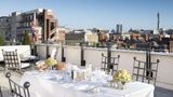<b>The Beaumont Exterior</b>. Images powered by <a href="https://iceportal.shijigroup.com/" title="IcePortal" target="_blank">IcePortal</a>.