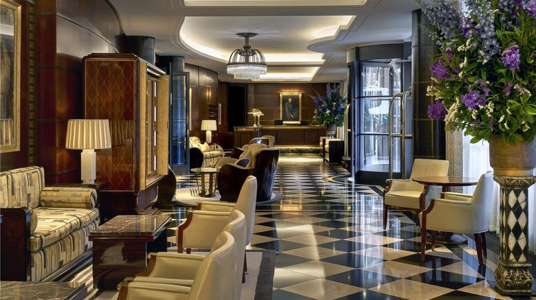 <b>The Beaumont Lobby</b>. Images powered by <a href="https://iceportal.shijigroup.com/" title="IcePortal" target="_blank">IcePortal</a>.