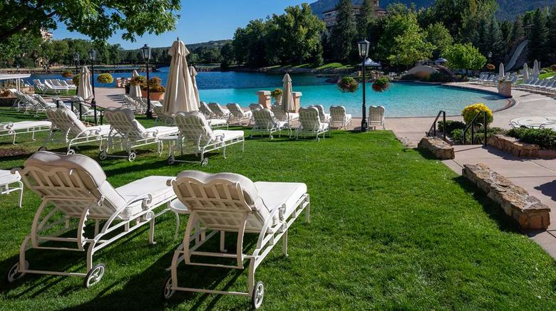 <b>The Broadmoor Pool</b>. Images powered by <a href="https://iceportal.shijigroup.com/" title="IcePortal" target="_blank">IcePortal</a>.