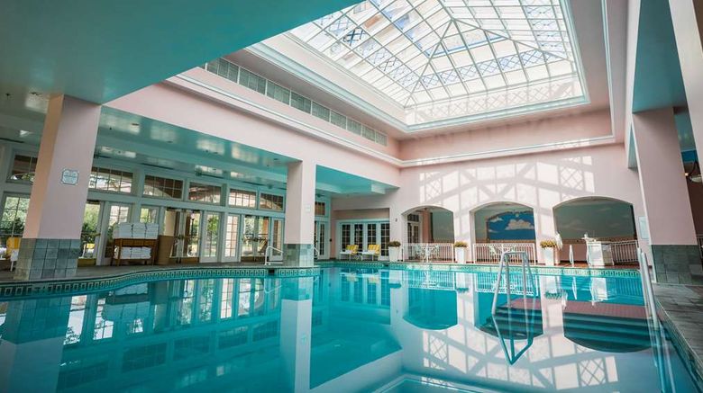 <b>The Broadmoor Pool</b>. Images powered by <a href="https://iceportal.shijigroup.com/" title="IcePortal" target="_blank">IcePortal</a>.