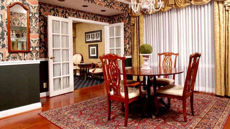 <b>The Brown  Hotel Suite</b>. Images powered by <a href="https://iceportal.shijigroup.com/" title="IcePortal" target="_blank">IcePortal</a>.