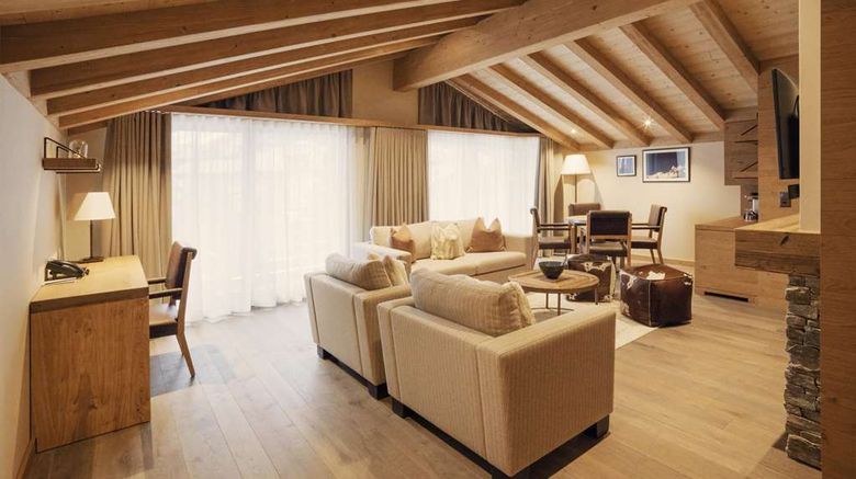 <b>The Capra Saas-Fee Room</b>. Images powered by <a href="https://iceportal.shijigroup.com/" title="IcePortal" target="_blank">IcePortal</a>.