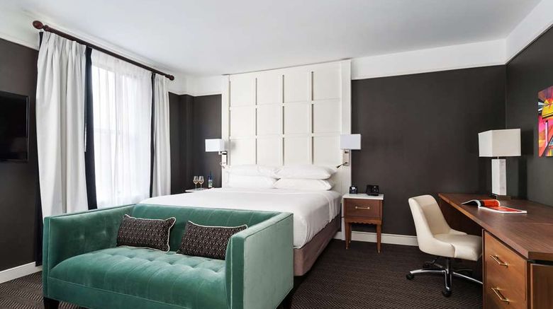 <b>The Commonwealth Room</b>. Images powered by <a href="https://iceportal.shijigroup.com/" title="IcePortal" target="_blank">IcePortal</a>.