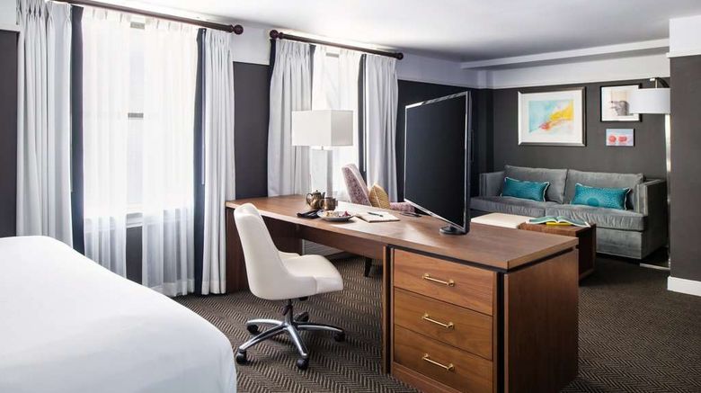 <b>The Commonwealth Suite</b>. Images powered by <a href="https://iceportal.shijigroup.com/" title="IcePortal" target="_blank">IcePortal</a>.