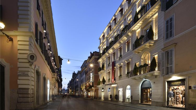 The First Roma Dolce Exterior