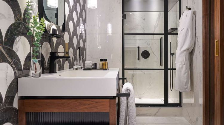 Fitzwilliam Hotel Room