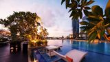 The Fullerton Bay Hotel Singapore Pool