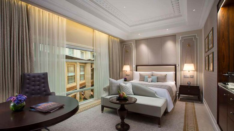 <b>The Fullerton Hotel Singapore Room</b>. Images powered by <a href=https://www.travelagewest.com/Hotels/Singapore-Singapore/