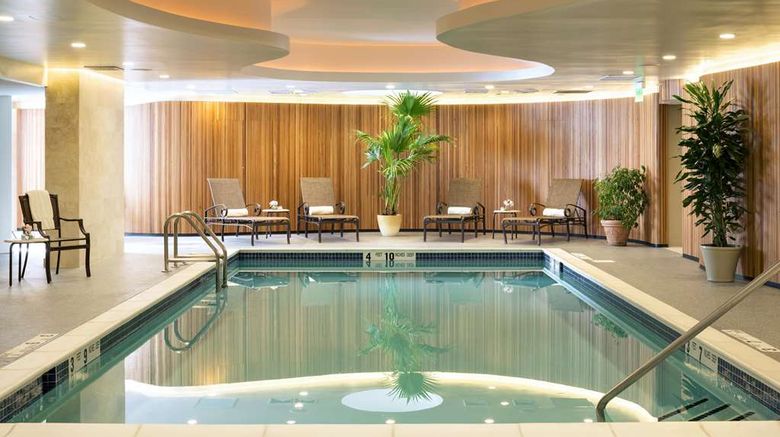 <b>The Garden City Hotel Pool</b>. Images powered by <a href="https://iceportal.shijigroup.com/" title="IcePortal" target="_blank">IcePortal</a>.