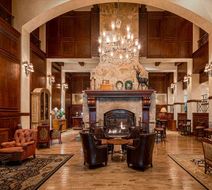The Houstonian Hotel, Club & Spa Lobby