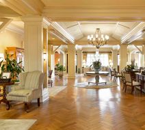 The Inn at Harbour Town Lobby