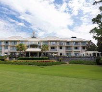 The Inn at Harbour Town Exterior