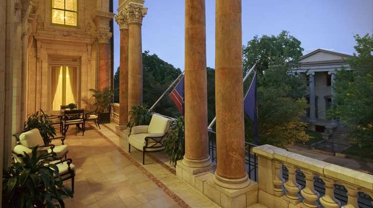 Jefferson Hotel Exterior