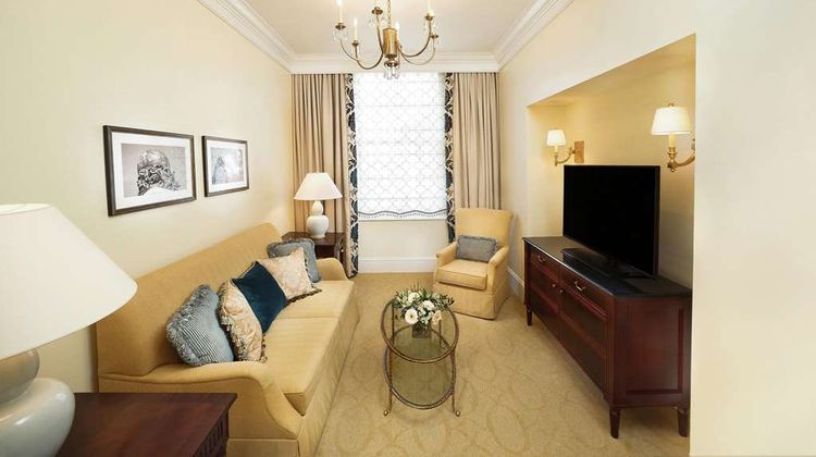 Jefferson Hotel Room