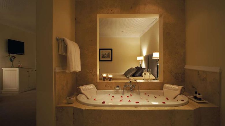 <b>The Last Word Franschhoek Room</b>. Images powered by <a href="https://iceportal.shijigroup.com/" title="IcePortal" target="_blank">IcePortal</a>.
