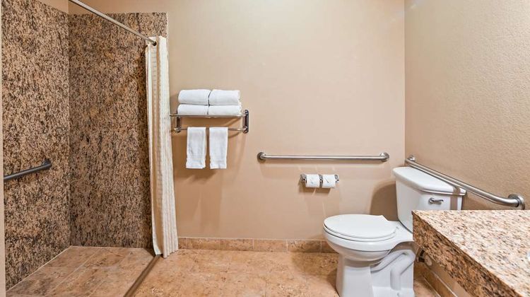 Best Western Plus Kenedy Inn Room