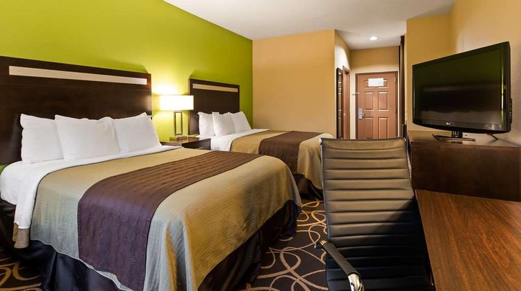Best Western Plus Kenedy Inn Room