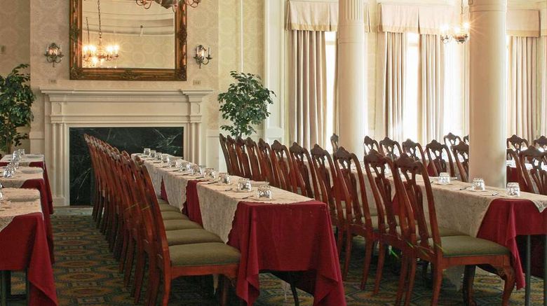 <b>The Middlebury Inn Meeting</b>. Images powered by <a href="https://iceportal.shijigroup.com/" title="IcePortal" target="_blank">IcePortal</a>.