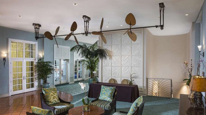 <b>The Palms Hotel & Spa Lobby</b>. Images powered by <a href="https://iceportal.shijigroup.com/" title="IcePortal" target="_blank">IcePortal</a>.